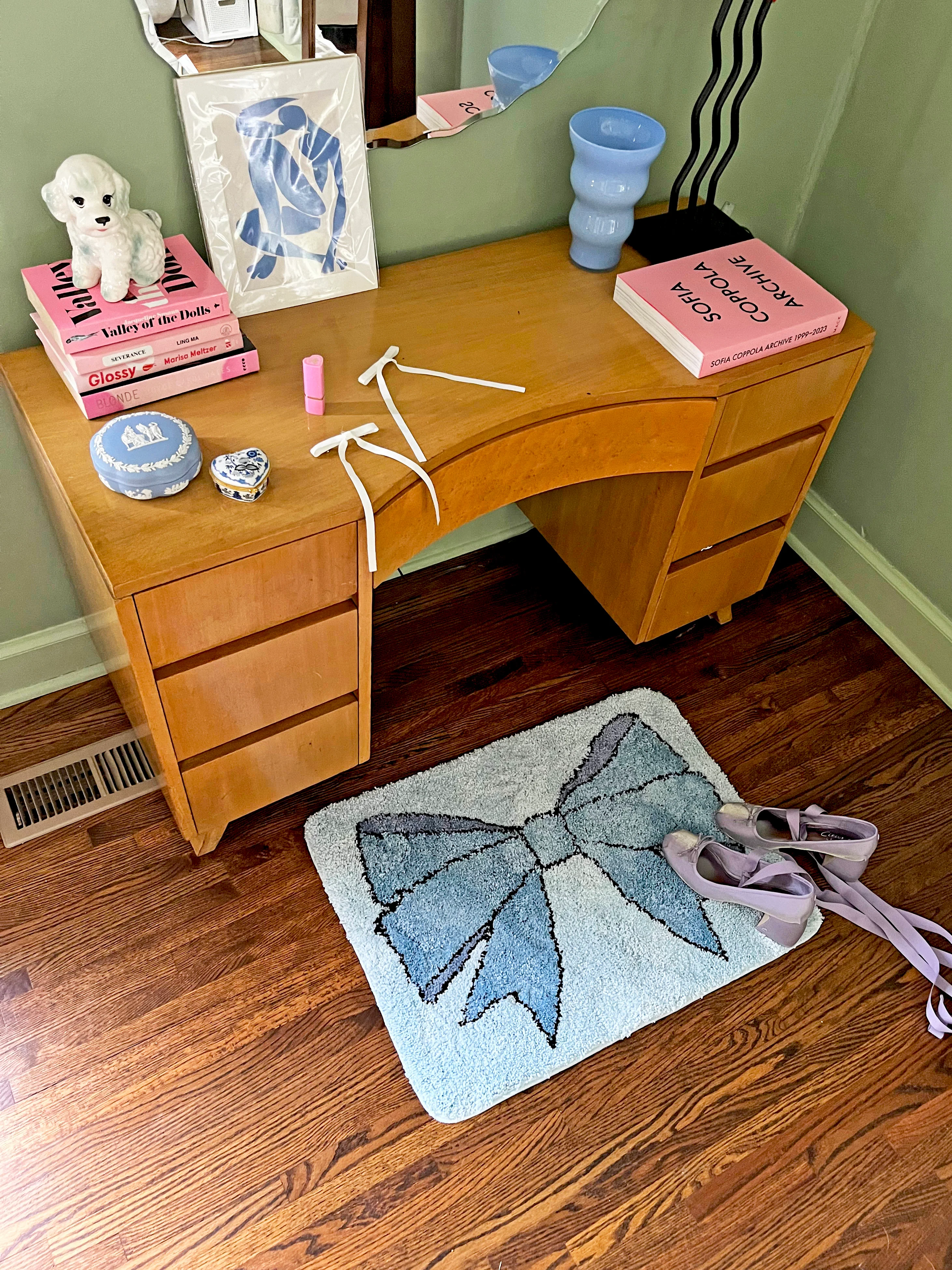Bow Rug - Image 3