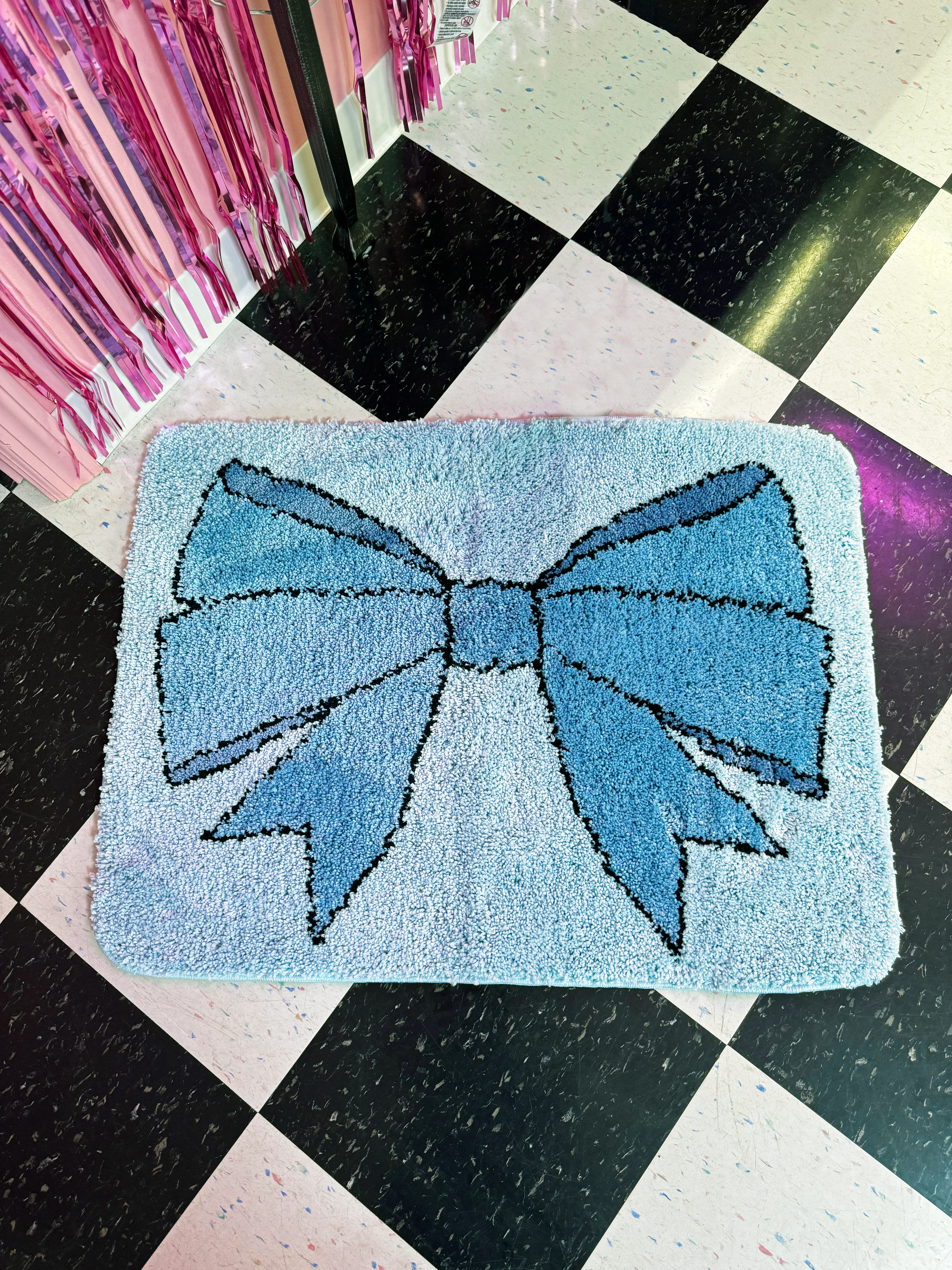 Bow Rug - Image 5