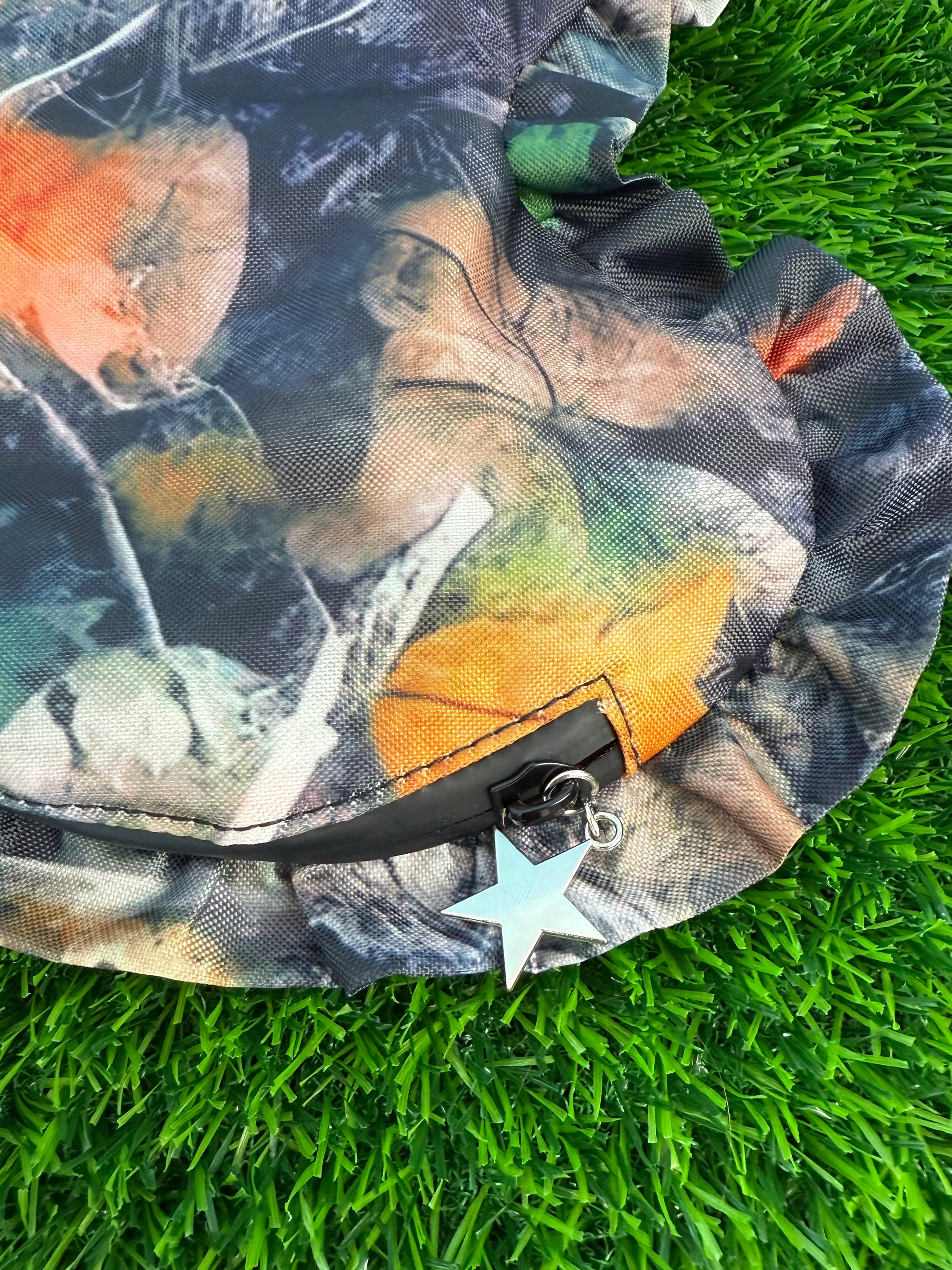 Camo Heart Smell Proof Bag - Image 3