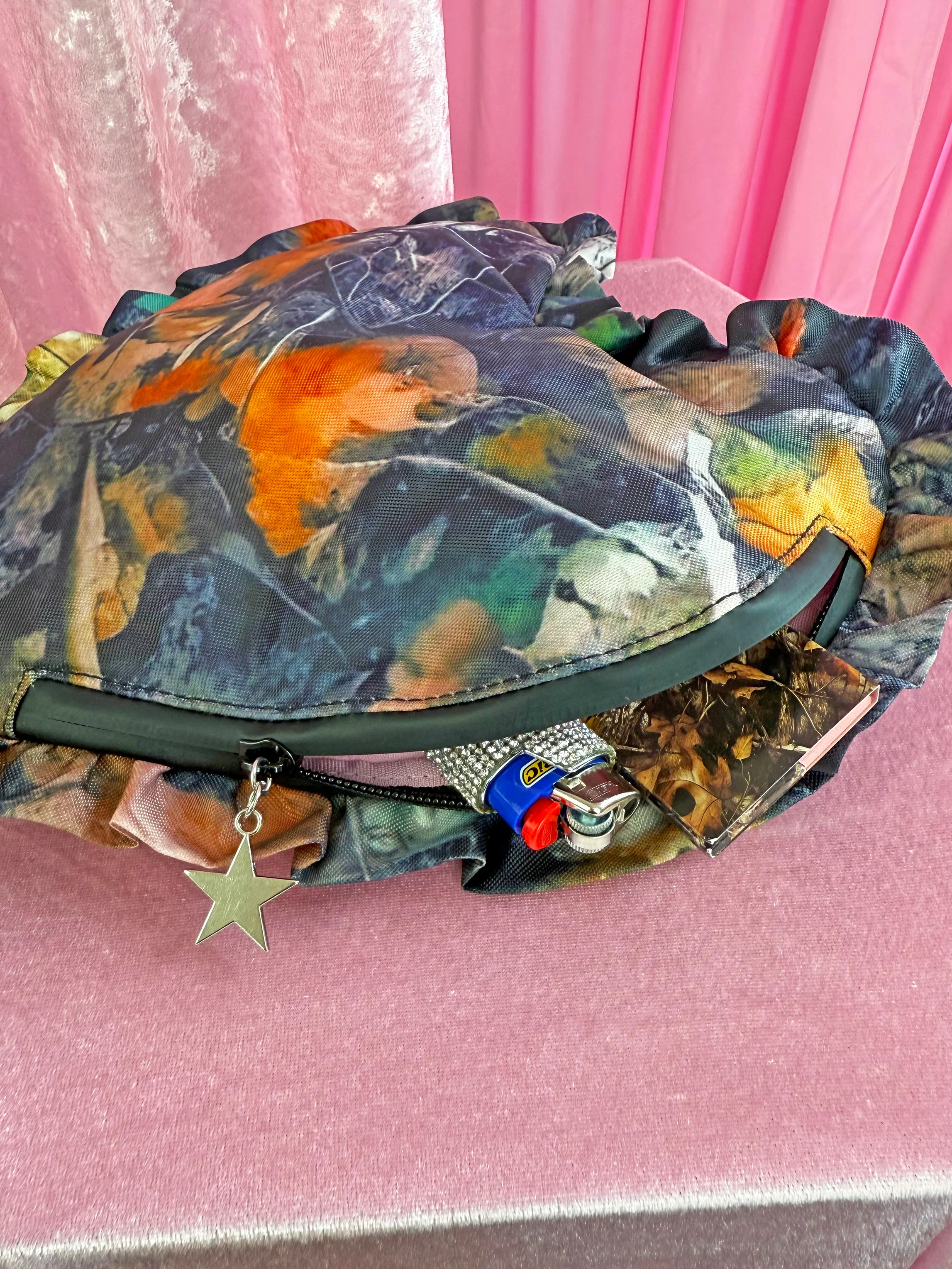 Camo Heart Smell Proof Bag - Image 6
