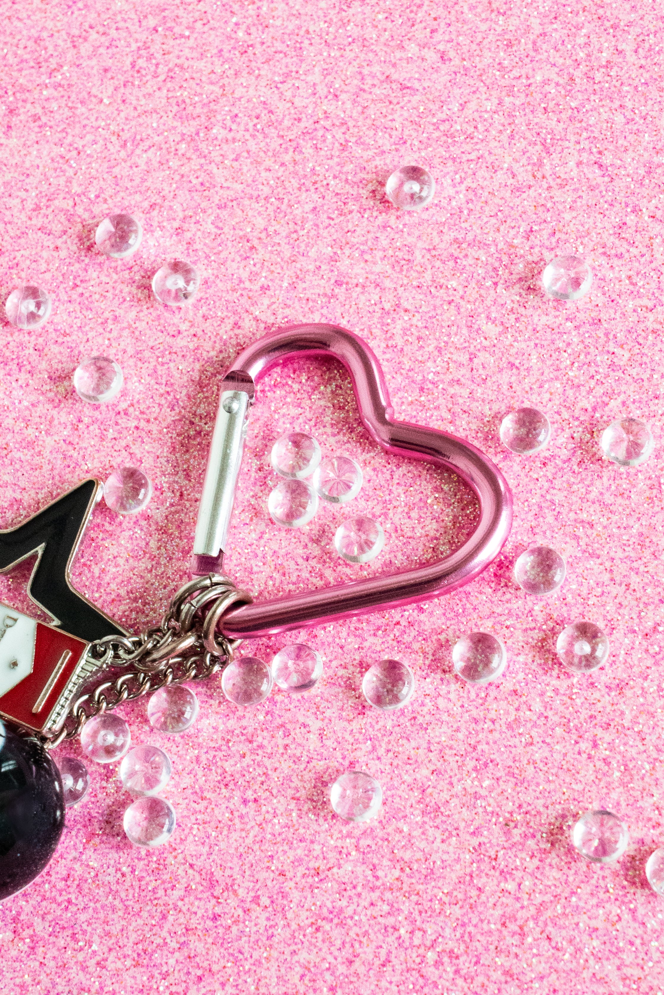 Heart Carabiner- Pink - Image 2
