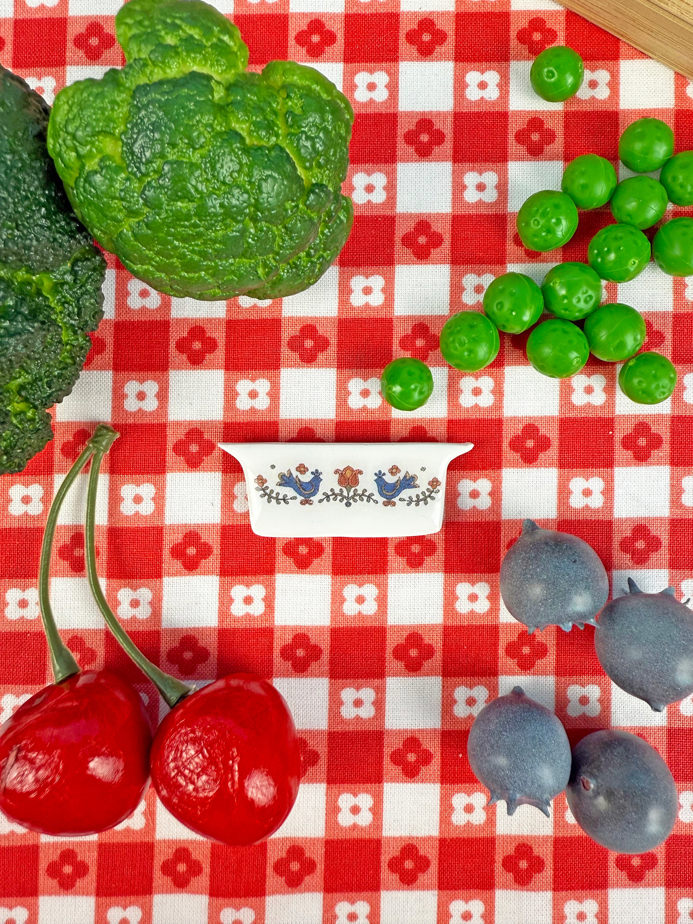 Retro Bowl Magnet - Country Festival