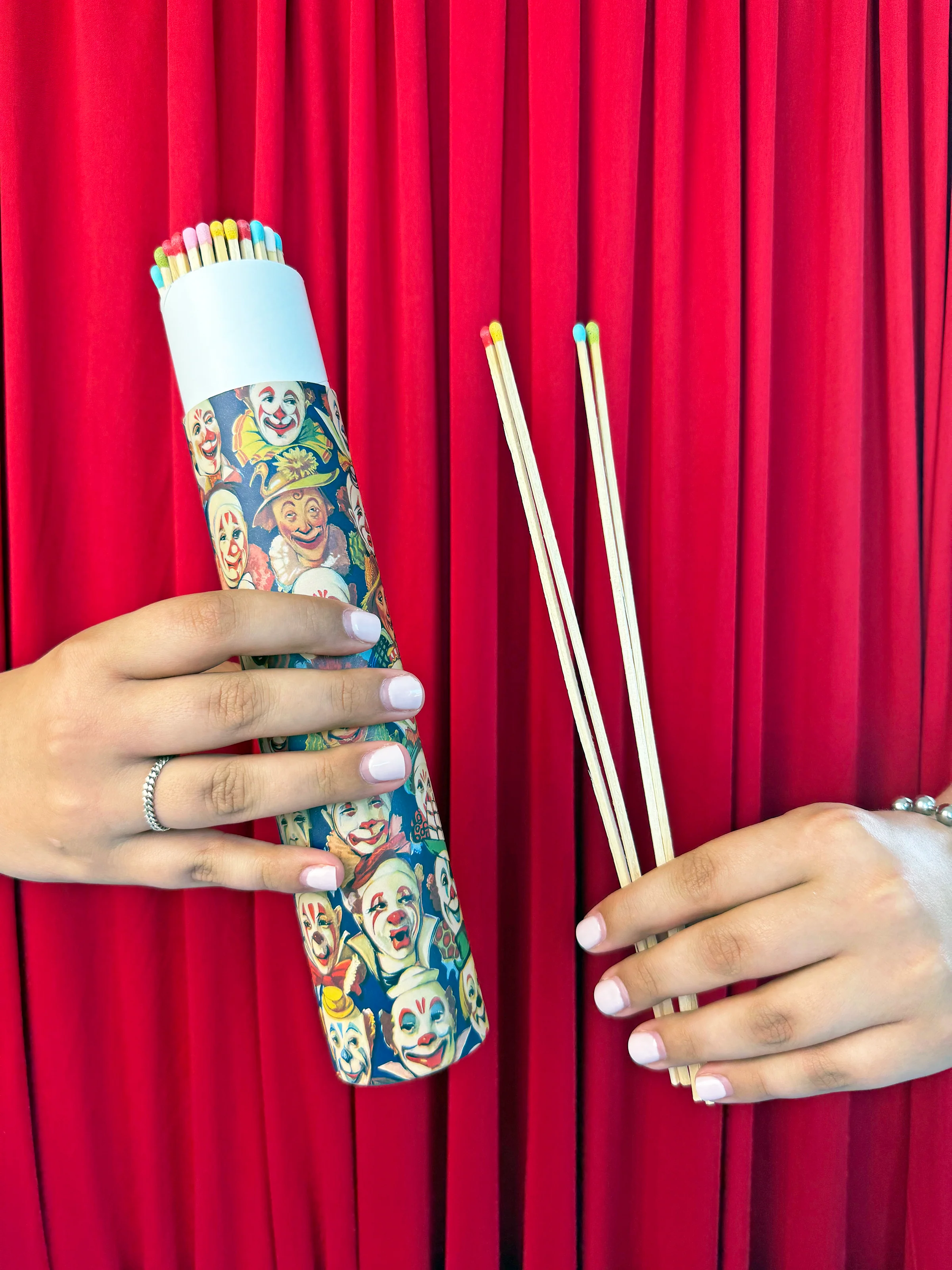 XXL Clown Cylinder Matches - Image 9